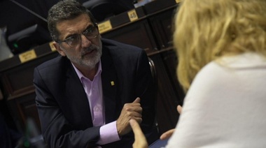 Silvestre cruzó a Conocchiari por el ataque que sufrió la gobernadora Vidal