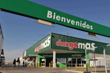 Para garantizar el abastecimiento, los supermercados extenderán el horario al público