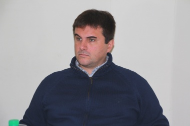 Bruzzone analizó las medidas del gobierno con "descreimiento"