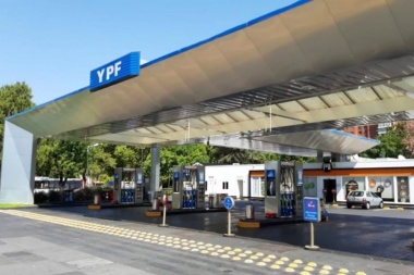 Afirman que el litro de nafta súper pasará la barrera de los 100 pesos en 2021