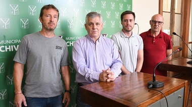 Britos advirtió que podría crear un servicio de colectivos municipal