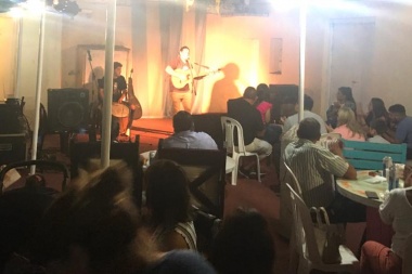 Referenciada con Romero, la Asociación Civil "Red Sumar" se presentó en Junín