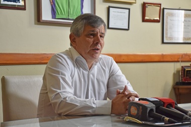 Britos pidió a Cambiemos "actuar con responsabilidad" y "razonar"