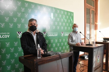 Britos aclaró que el hospital de Chivilcoy no pasará a provincia