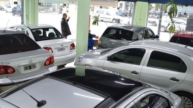 La industria automotriz registró su peor mes y fue el más bajo de la historia