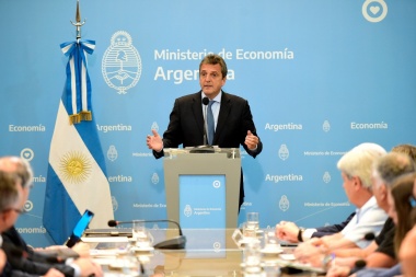 Massa anunció la eliminación de derechos de exportación para el crecimiento de las ventas de vehículos argentinos al mundo