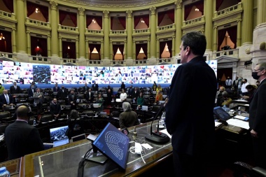 Massa sacó pecho con la sesión virtual y dijo que la tecnología será parte de lo cotidiano