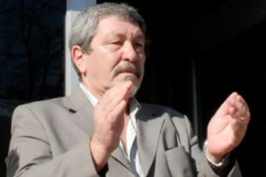 Bueno no descarta medidas de fuerza si no se destraba la paritaria la semana que viene