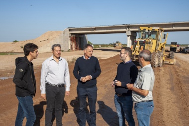 Katopodis recorrió obras de la Variante Chacabuco de Ruta Nacional 7