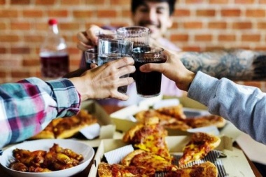 El primero de la cuarta: Rivadavia autorizó las reuniones familiares en domicilios