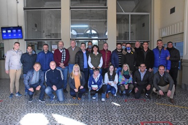 Entregan asistencia financiera a clubes y entidades deportivas de Chivilcoy