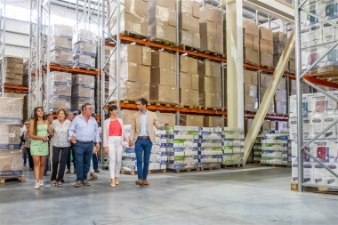 Petrecca confirmó beneficios para comerciantes y emprendedores