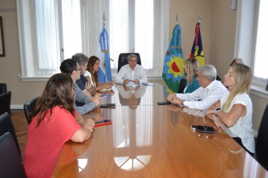 Leasing para maquinarias y emprendimientos productivos, reunión entre Golía y autoridades del Bapro