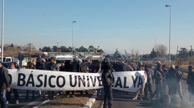 Organizaciones sociales tensionan y apuran "tiempos de la política"