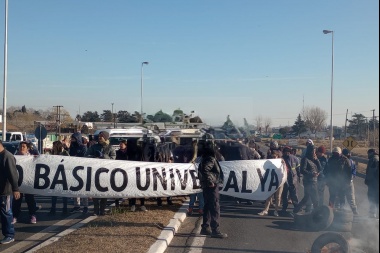 Organizaciones sociales tensionan y apuran "tiempos de la política"