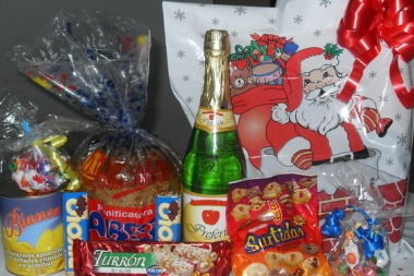 Conocchiari lanzó el programa "Felices Fiestas para Todos"