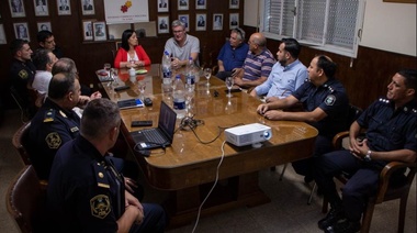 Policía, Comercio e Industria y Municipio diagraman operativos de seguridad