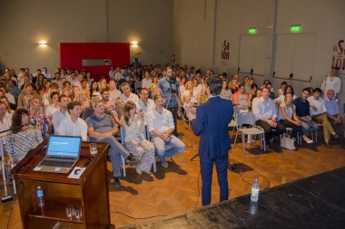 Petrecca evaluó la marcha de su gobierno a dos años de asumir