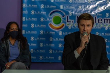 Ferraris advirtió que si los contagios no bajan endurecerá medidas en su distrito