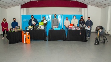 Se entregaron los primeros créditos del Programa Municipal de Microcréditos