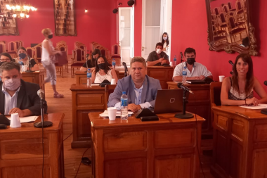 FdT pide aumento de tasas escalonado y discutir destinos de fondos de nación y provincia