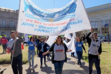 La CTA de los trabajadores pidió que el gobierno "escuche y cambie el rumbo"