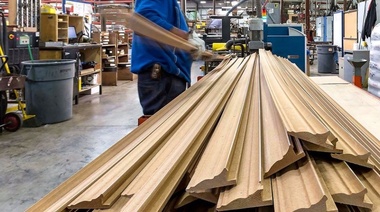 En julio, la industria pyme cayó un 13,6 %, pero repunta respecto a meses anteriores