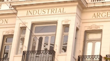 Pedido de la UIA al Gobierno de Macri por “políticas de Estado”