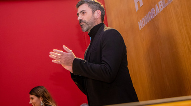 "Mientras algunos critican o quieren romper todo, nosotros avanzamos"