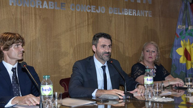 Fiorini reemplaza a Petrecca y analiza cambios en la estructura municipal