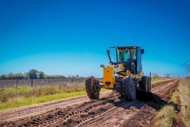 Provincia financiará compra de equipamiento y maquinaria en 6 municipios de la cuarta
