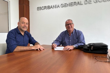 Battaglia gestionó ante la Escribanía de la Provincia y Recursos Hídricos