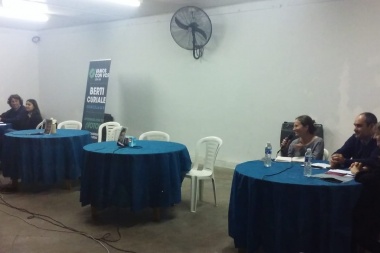 Duras críticas a candidatos de Juntos y vecinalistas por haber faltado a un debate en Bragado