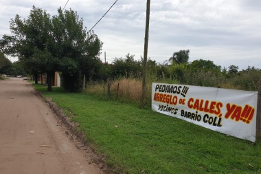El descontento de los barrios comenzó a golpear las puertas del despacho de Gatica