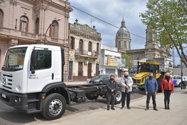 Presentaron maquinaria adquirida con fondos municipales