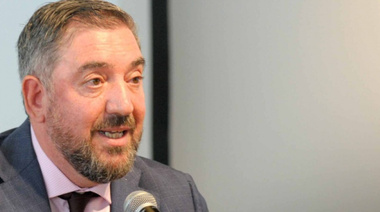 "La motosierra de ninguna manera puede constituirse como política educativa"