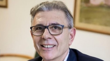 "Creemos en cambios estructurales para mejorar la eficiencia del estado provincial", dijo Elías