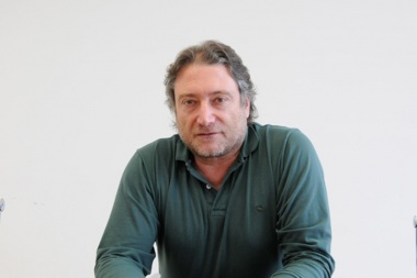 "Los trabajadores no podemos ser cómplices de este gobierno", criticó Azil