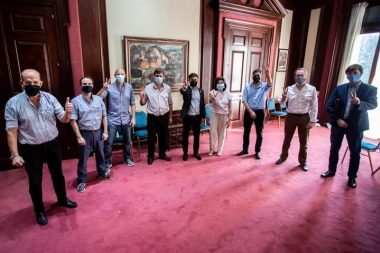 Otra grieta: Intendentes del FdT de la cuarta se reunieron con Kicillof y JxC denuncia discriminación