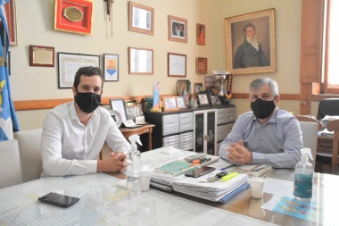 Presupuesto 2021: Britos recibió al senador de JxC, Leandro Blanco