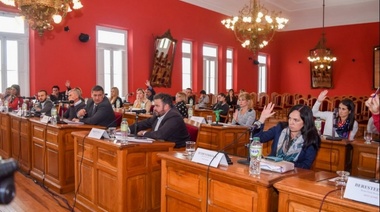 Con los votos de JxC Petrecca obtuvo el presupuesto y la fiscal impositiva 2021