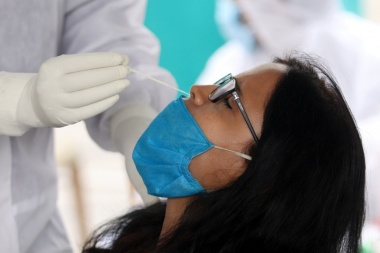Provincia cambió criterios de testeo: solo hisopará a mayores de 60, embarazadas y factores de riesgo