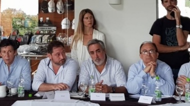 Intendentes del radicalismo buscan en la provincia asistencia por la situación financiera