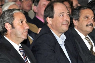 Fiel a su estilo, Alfonsín criticó a Sanz por asistir a la mesa chica de Cambiemos