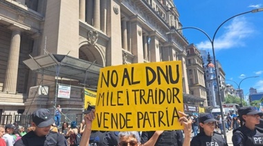 Sindicatos y movimientos sociales se movilizaron contra el DNU