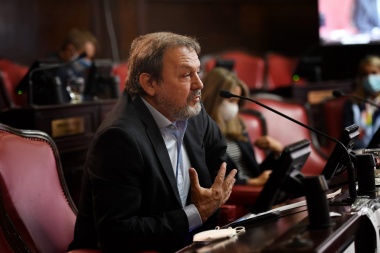 "Estamos trabajando para que toda la oposición integre un mismo espacio", dijo Costa