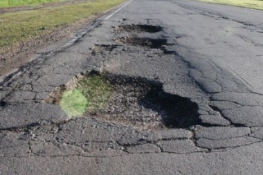 Nuevo reclamo por el mal estado de la ruta provincial 50 entre Lincoln y Carlos Casares