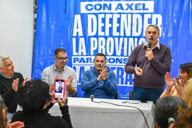 Plenario de Barrios de Pie en la cuarta reiteró apoyo cerrado a Axel Kicillof