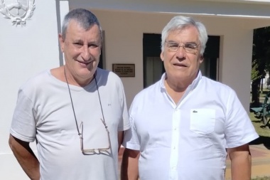 Alegre sigue martillando sobre la herencia de Campana en Villegas