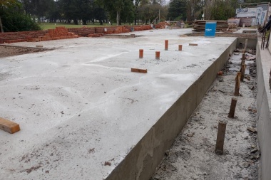 Comenzaron a levantarse las paredes del nuevo edificio del Centro de Atención Temprana y Desarrollo Infantil de Alberti